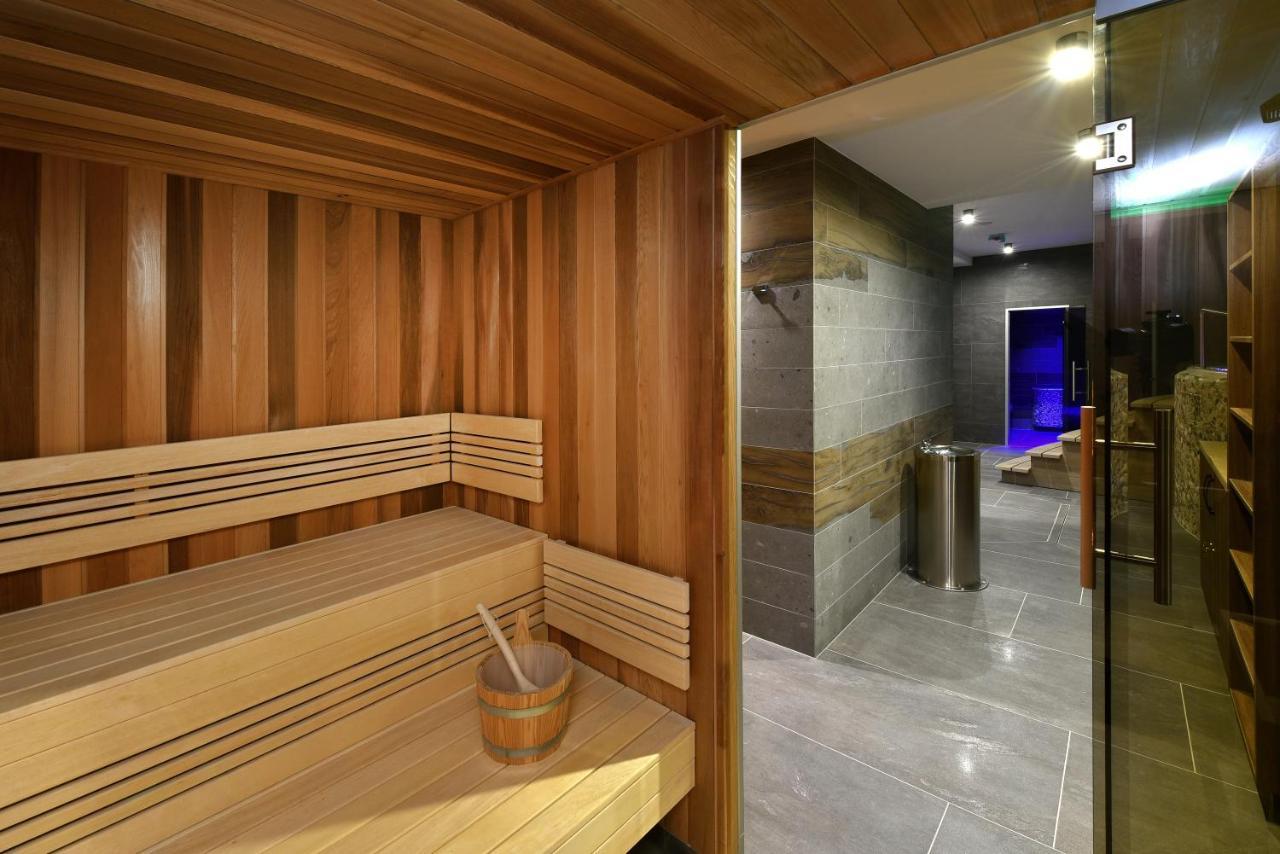 Štrbské Pleso Aplend Hotel Ovruc מראה חיצוני תמונה